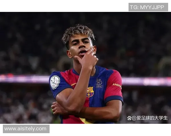 足球明星遭遇种族歧视事件引发社会广泛关注与讨论的现象分析